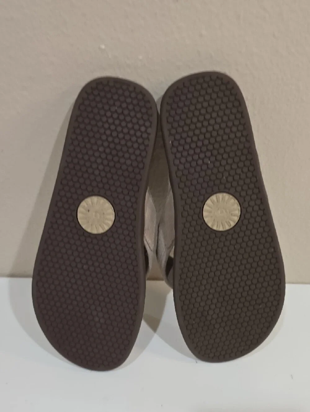 UGG Beige Suede Thong Sandals